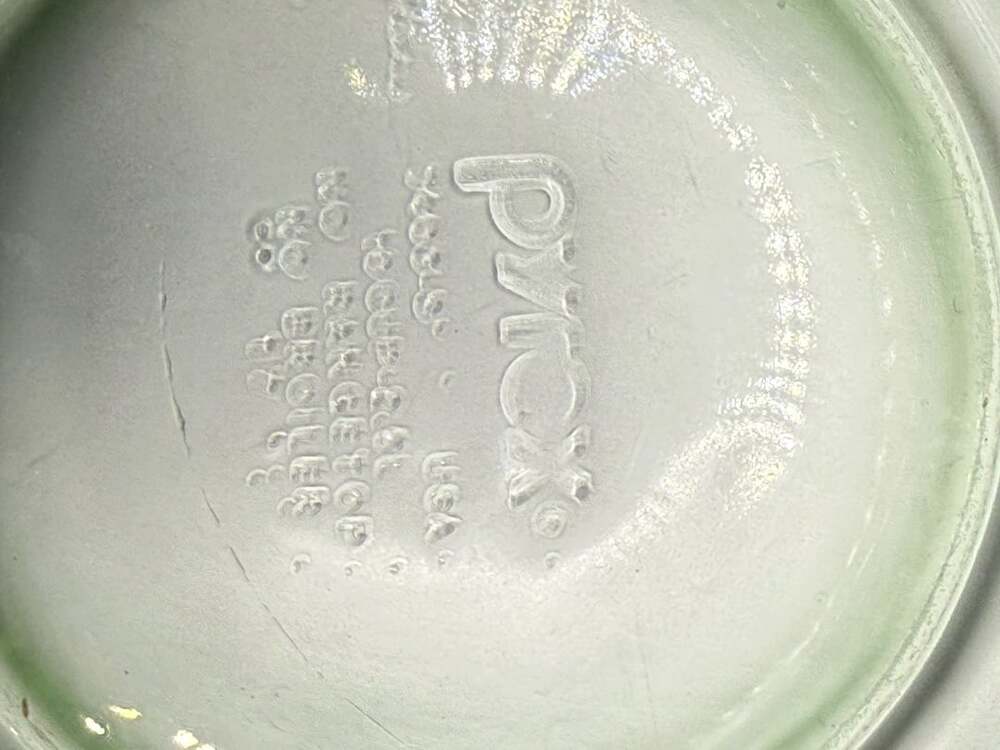 Pyrex Ribbed Green Glass Mixing Bowl - Picture 3 of 3